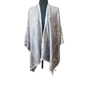 Ann Taylor‎ Poncho Cape Wrap One Size Animal Print Minimalist Cozycore Chic